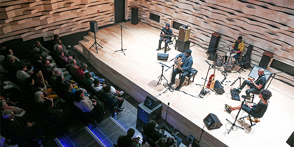 Vusi Mahlasela Concert 3 intimate concert 600x300